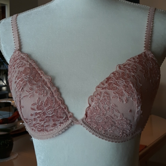 Donna L'oren bra.      NWT - Picture 2 of 8